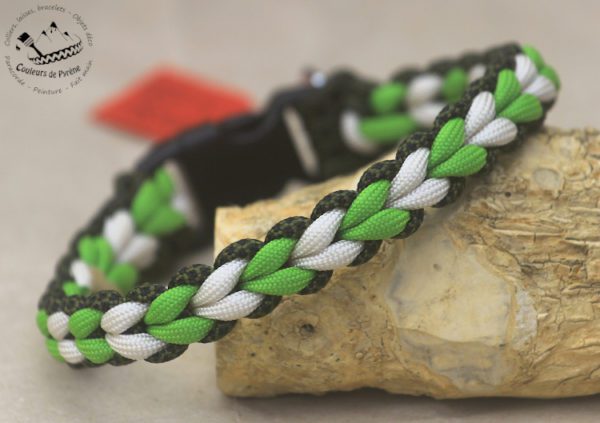 collier en paracorde pour petit chien
