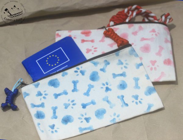 pochette pour papier chien