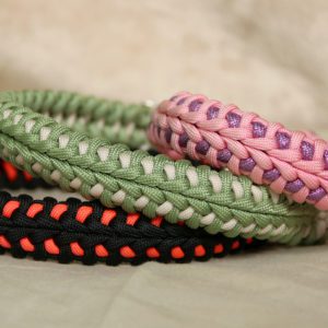 colllier en paracorde à personnaliser