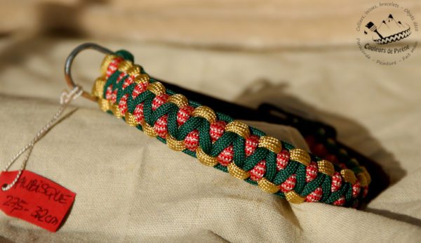collier de noel en paracorde