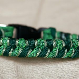 collier en paracorde pour petit chien
