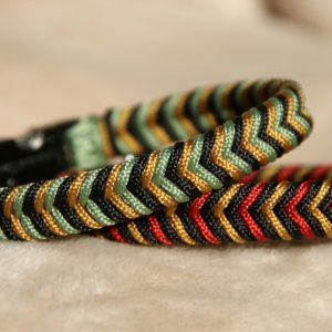 collier en paracorde pour petit chien