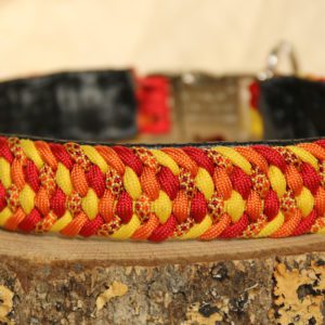 collier en paracorde avec rembourrage mousse