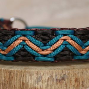 collier en paracorde pour chien