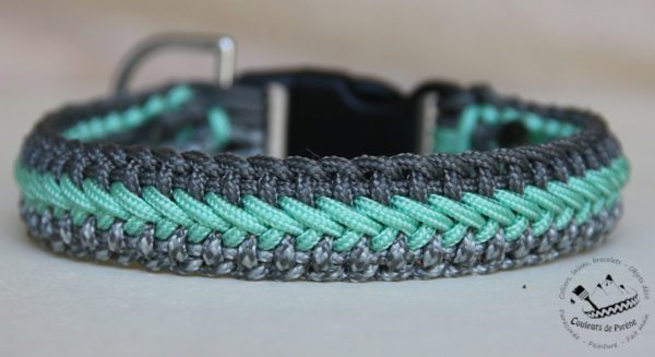 collier en paracorde pour petit chien
