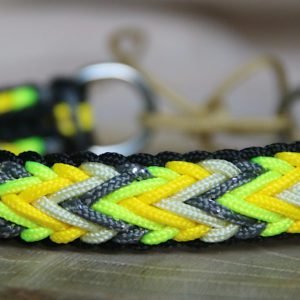 collier en paracorde pour petit chien